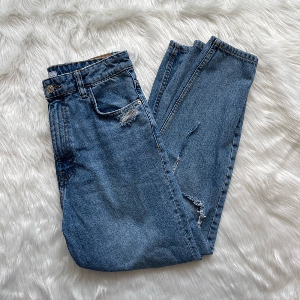 Zara Medium Wash Distressed Ripped Jeans Straight Leg Size 8